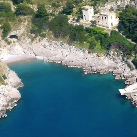 Sant'agata 4*